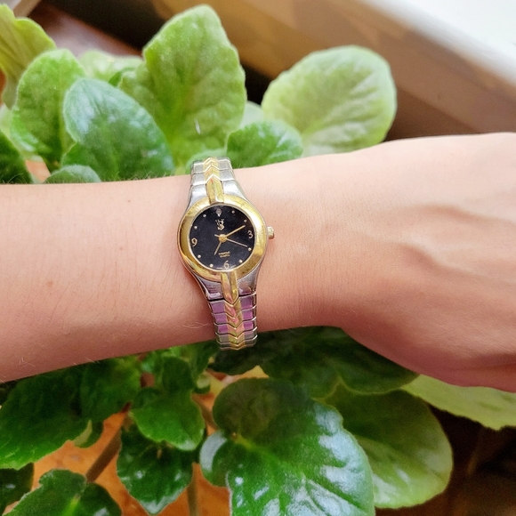 Sergio Valente SV Diamond Quartz Classic Watch - Picture 1 of 10